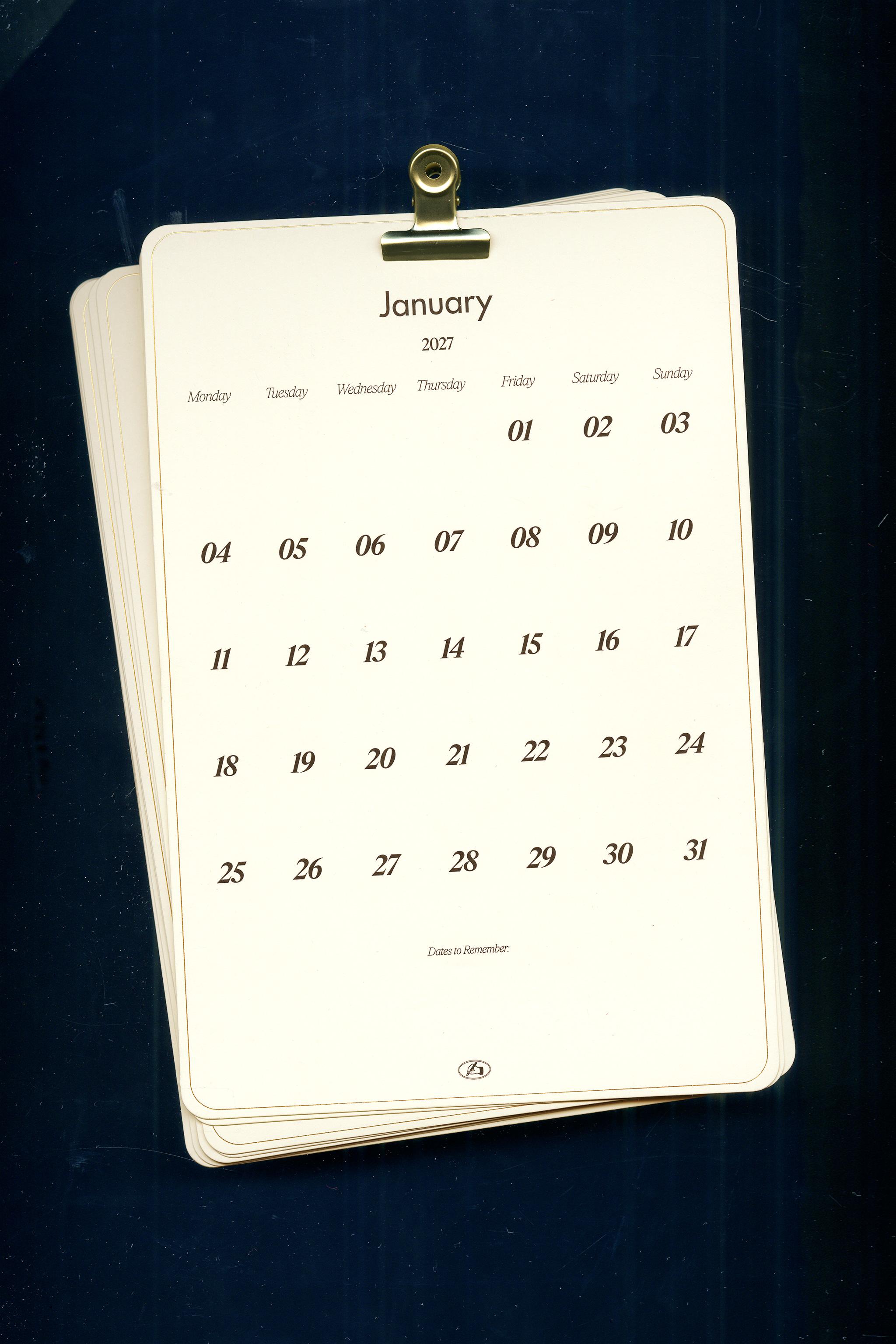 CALENDRIER MURAL 2027